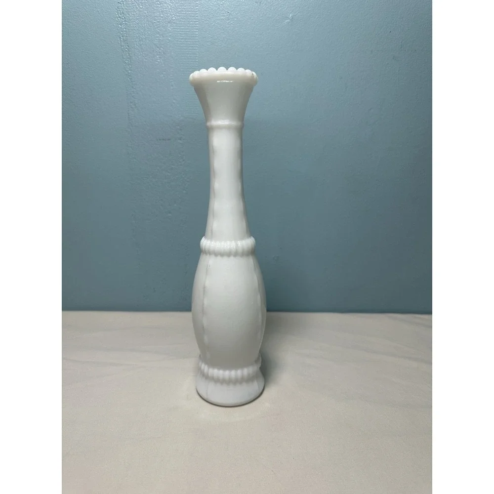 Vintage 1950's Bead and Stitch White Milk Glass Bud Vase 10.5
